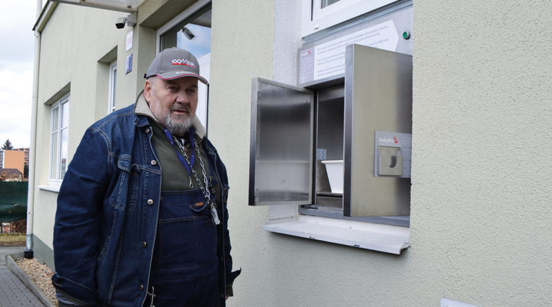 Novorozenec z babyboxu už má novou rodinu